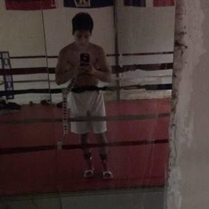 Meet your Posher, Adrian